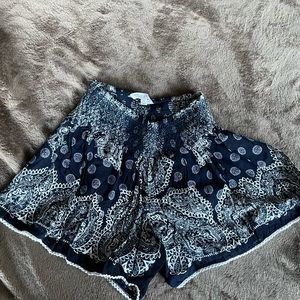 Bohemian shorts